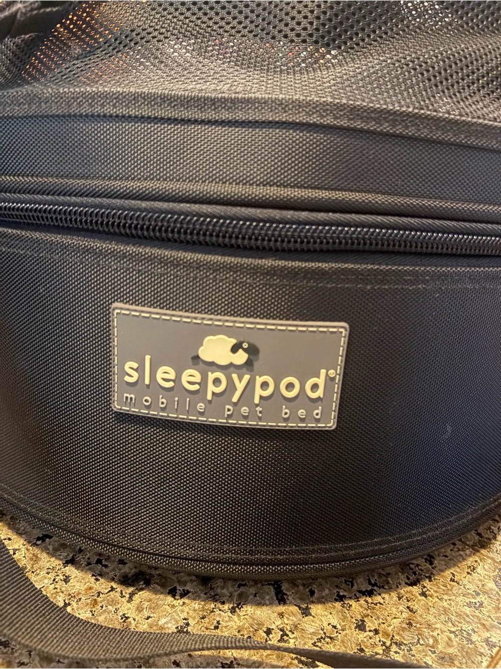 Sleepy Pod Pet Carrier Mobile Pet Bed Black with Shoulder Strap 17x14 - Picture 2 of 16